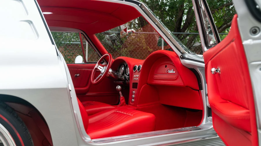 1963 Chevrolet Corvette C2 - Image 5 of 20