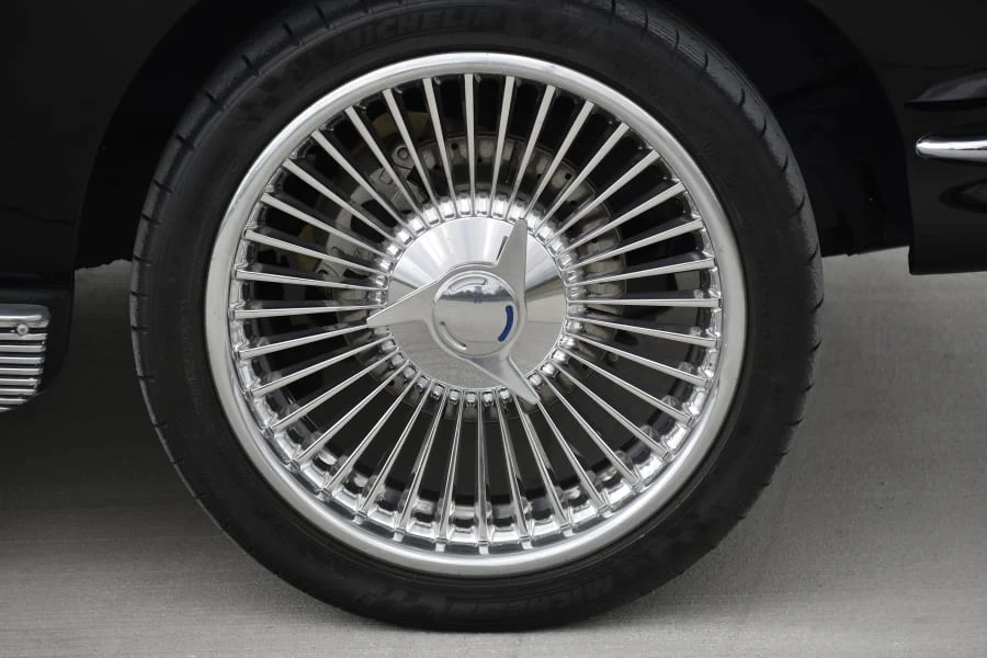 1963 Chevrolet Corvette C2 - Image 21 of 31