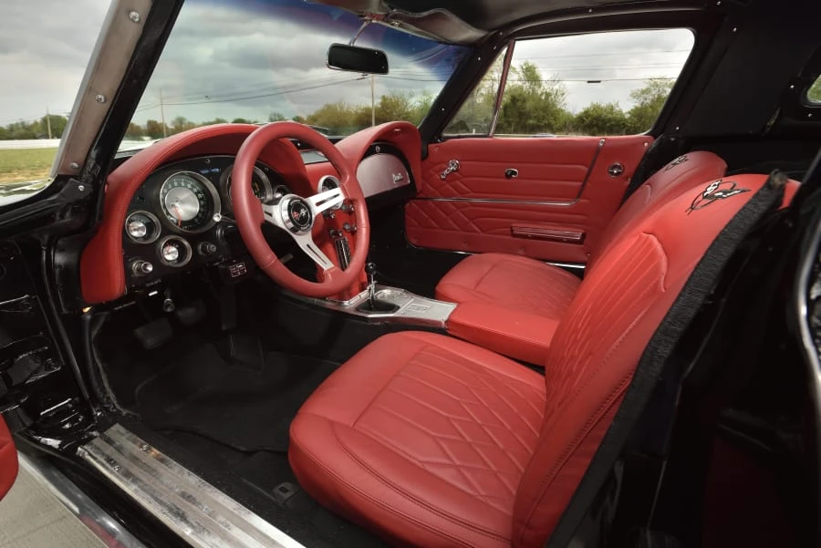 1963 Chevrolet Corvette C2 - Image 25 of 31