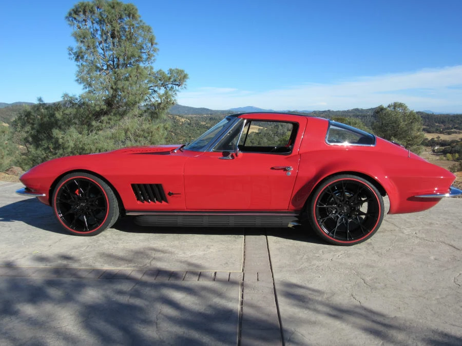 1963 Chevrolet Corvette C2 - Image 2 of 12