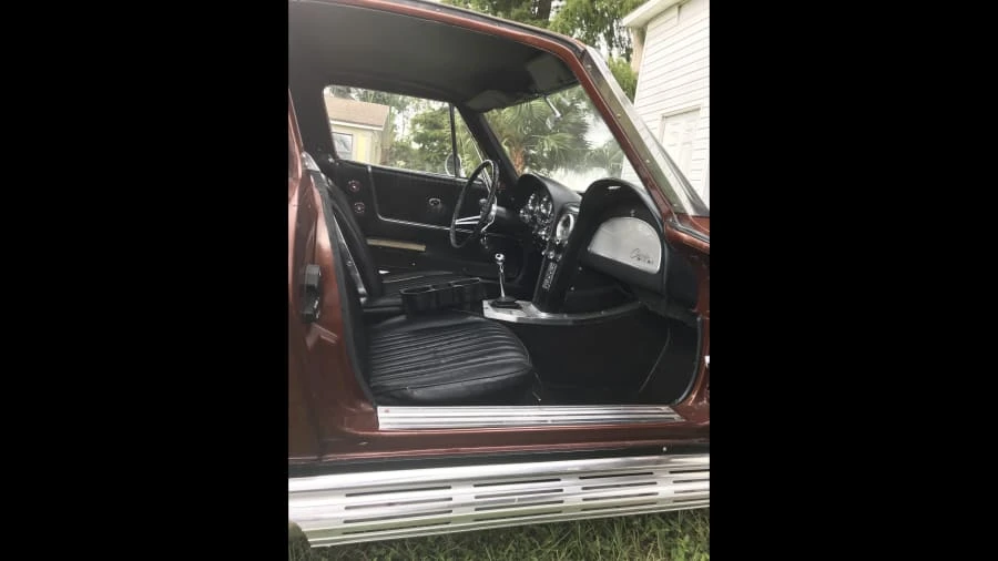 1963 Chevrolet Corvette C2 - Image 2 of 10