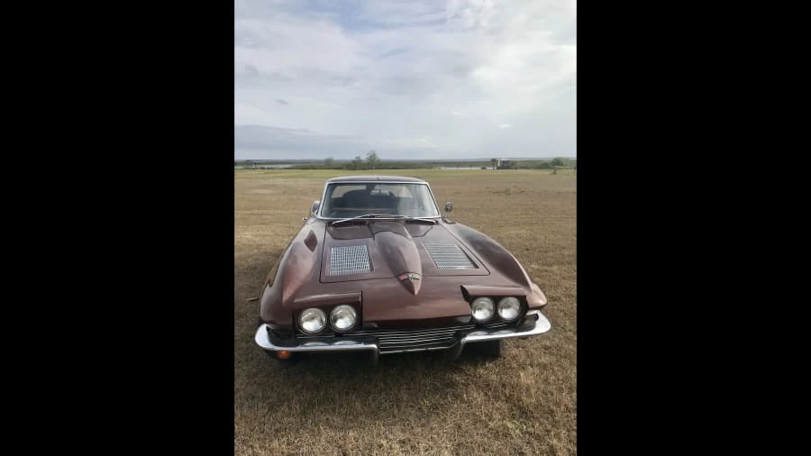1963 Chevrolet Corvette C2 - Image 9 of 10