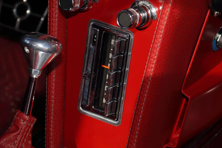 1963 Chevrolet Corvette C2 - Image 23 of 28