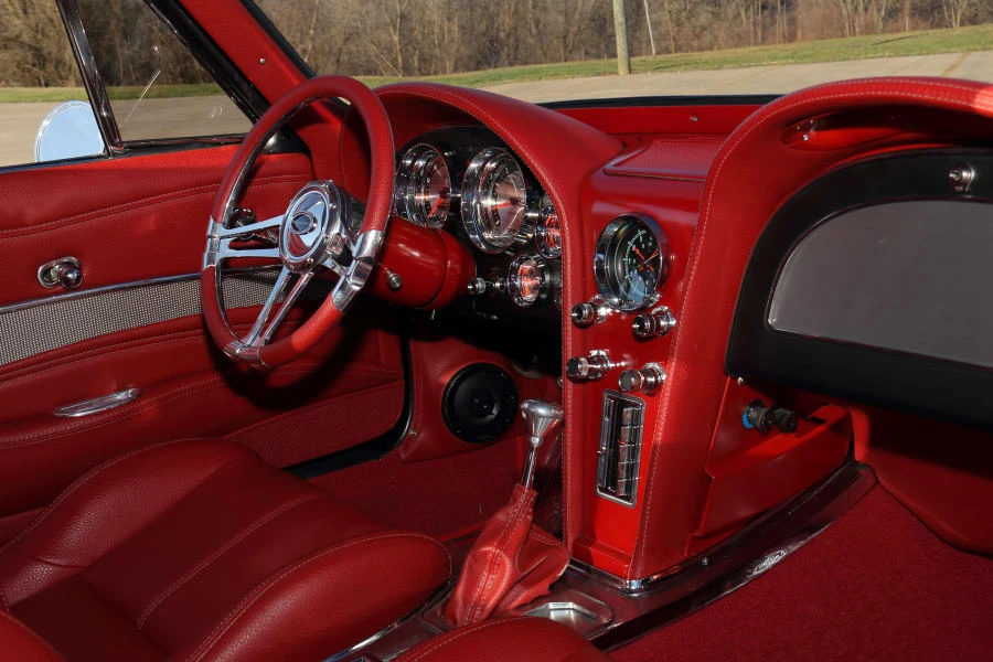 1963 Chevrolet Corvette C2 - Image 21 of 28