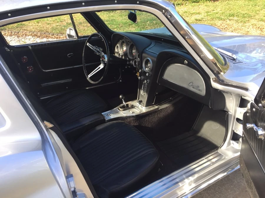 1963 Chevrolet Corvette C2 - Image 2 of 6