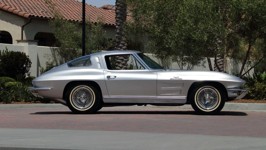 1963 Chevrolet Corvette C2 - Image 8 of 31