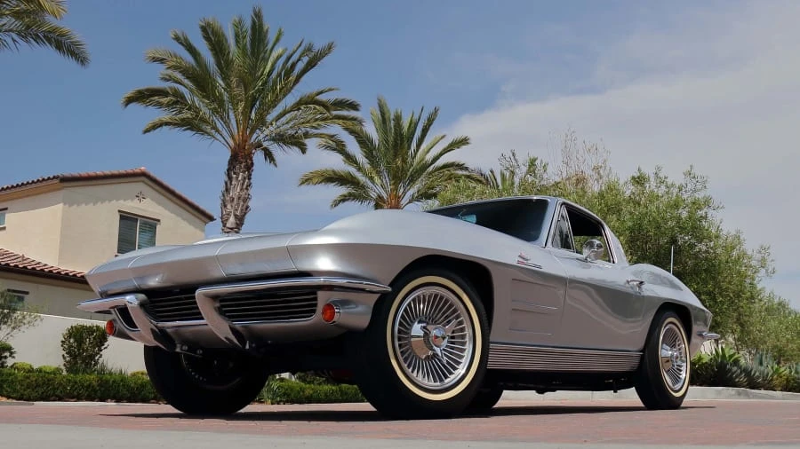 1963 Chevrolet Corvette C2 - Image 20 of 31