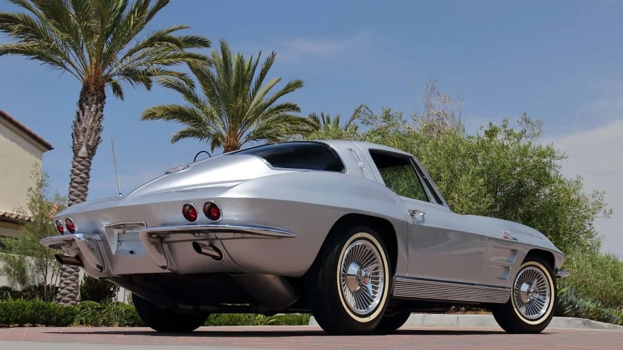 1963 Chevrolet Corvette C2 - Image 21 of 31