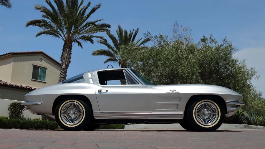 1963 Chevrolet Corvette C2 - Image 22 of 31