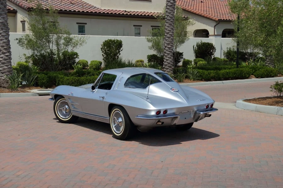 1963 Chevrolet Corvette C2 - Image 27 of 31