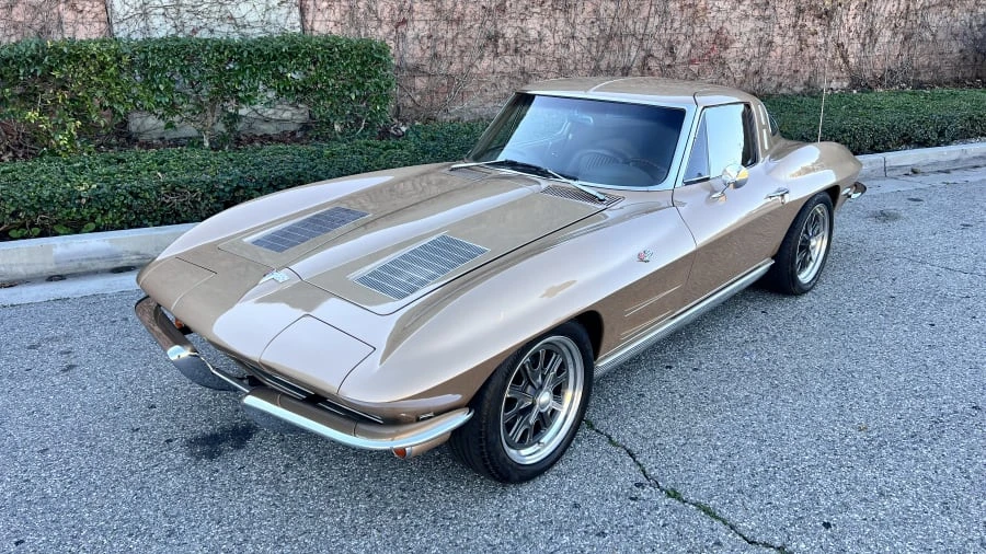 1963 Chevrolet Corvette C2 - Image 11 of 31