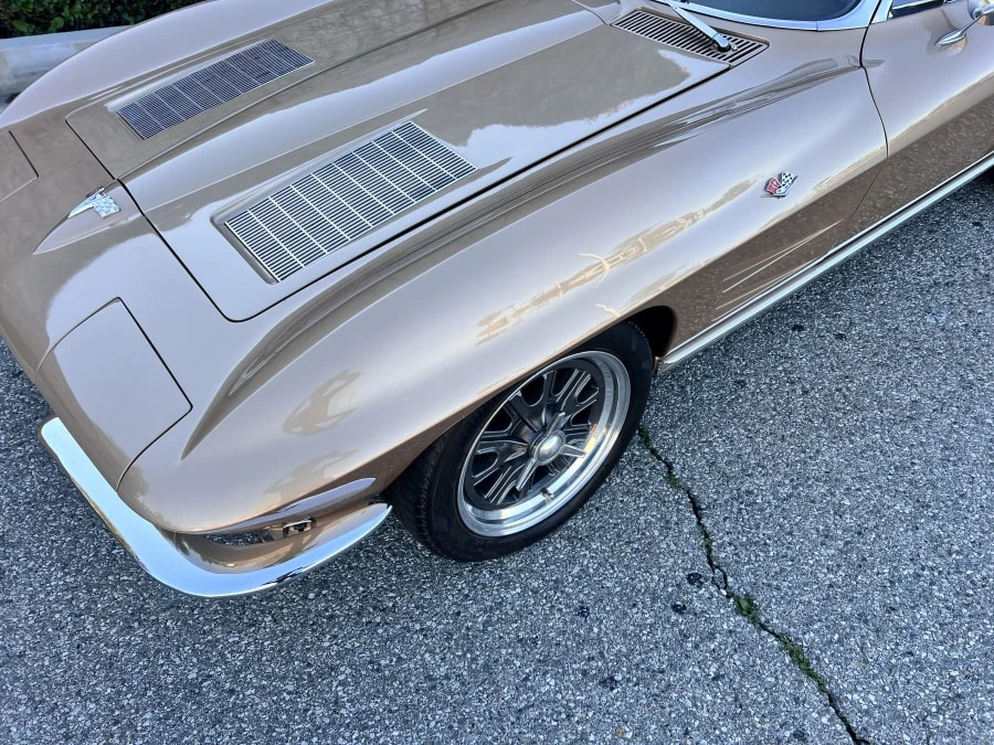 1963 Chevrolet Corvette C2 - Image 27 of 31