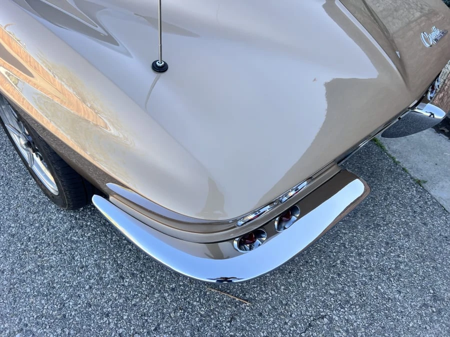 1963 Chevrolet Corvette C2 - Image 30 of 31
