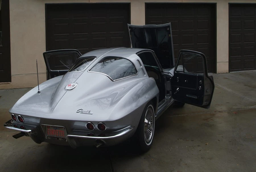1963 Chevrolet Corvette C2 - Image 6 of 6