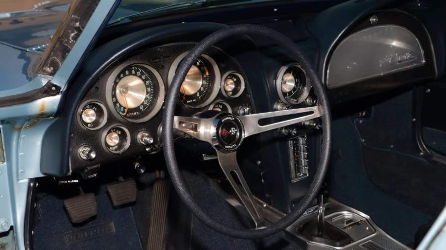 1963 Chevrolet Corvette C2 - Image 10 of 12