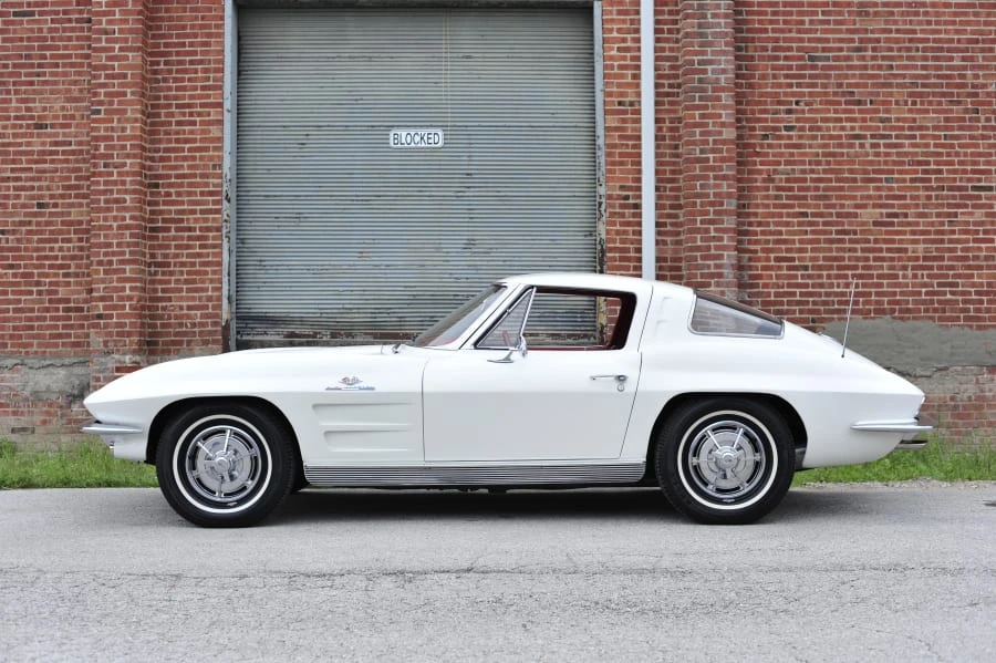 1963 Chevrolet Corvette C2 - Image 2 of 8