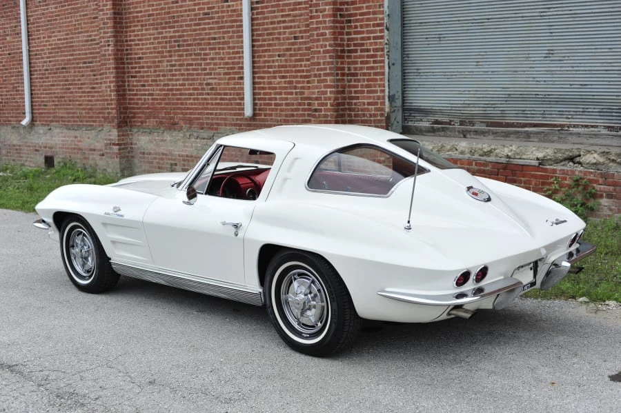 1963 Chevrolet Corvette C2 - Image 3 of 8