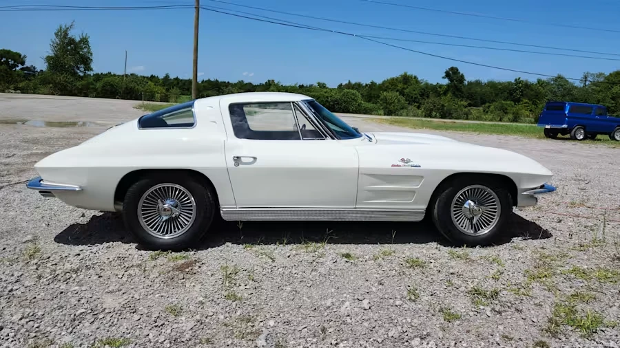 1963 Chevrolet Corvette C2 - Image 3 of 21