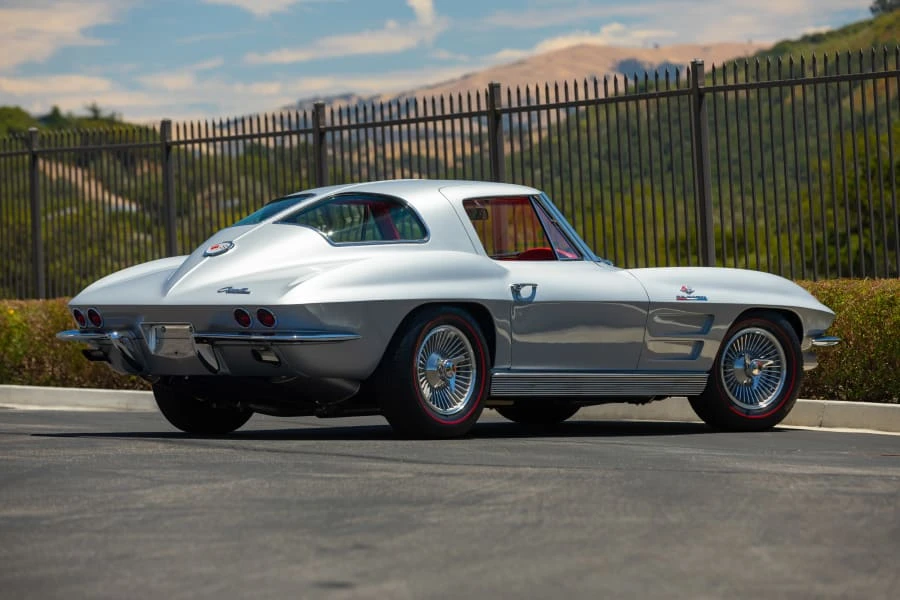 1963 Chevrolet Corvette C2 - Image 17 of 31