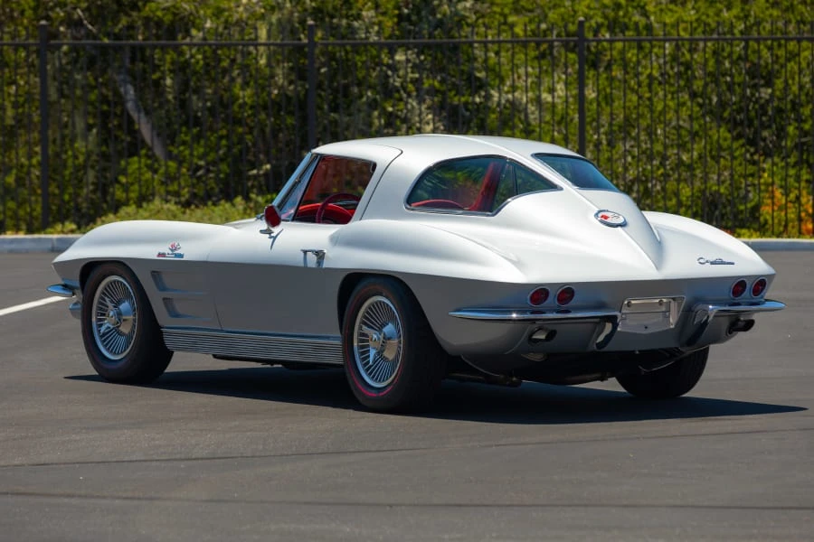 1963 Chevrolet Corvette C2 - Image 16 of 31