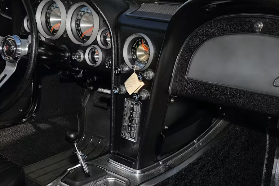 1963 Chevrolet Corvette C2 - Image 23 of 31