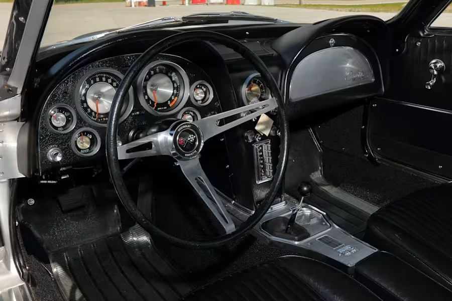 1963 Chevrolet Corvette C2 - Image 25 of 31