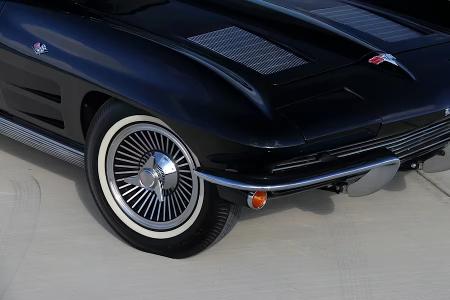 1963 Chevrolet Corvette C2 - Image 14 of 29