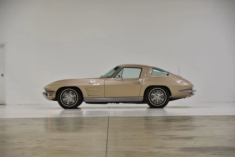 1963 Chevrolet Corvette C2 - Image 2 of 31