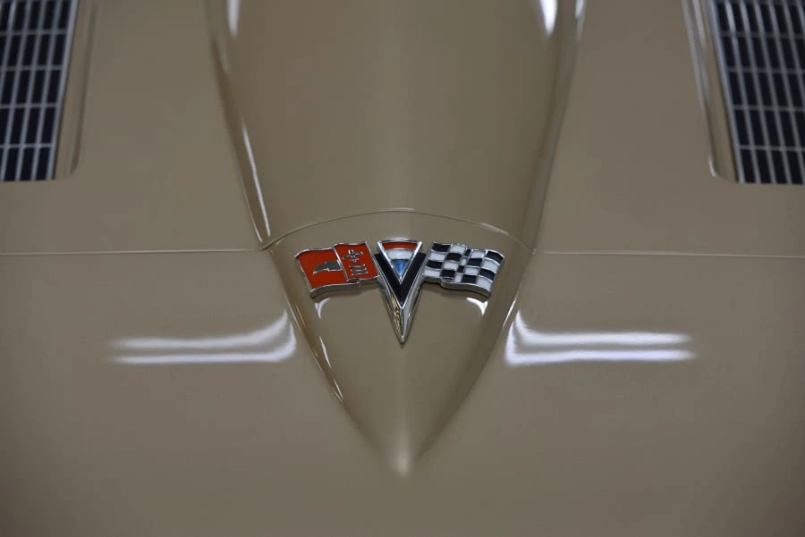 1963 Chevrolet Corvette C2 - Image 20 of 31