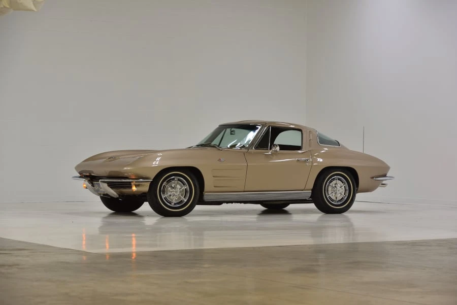 1963 Chevrolet Corvette C2 - Image 13 of 31