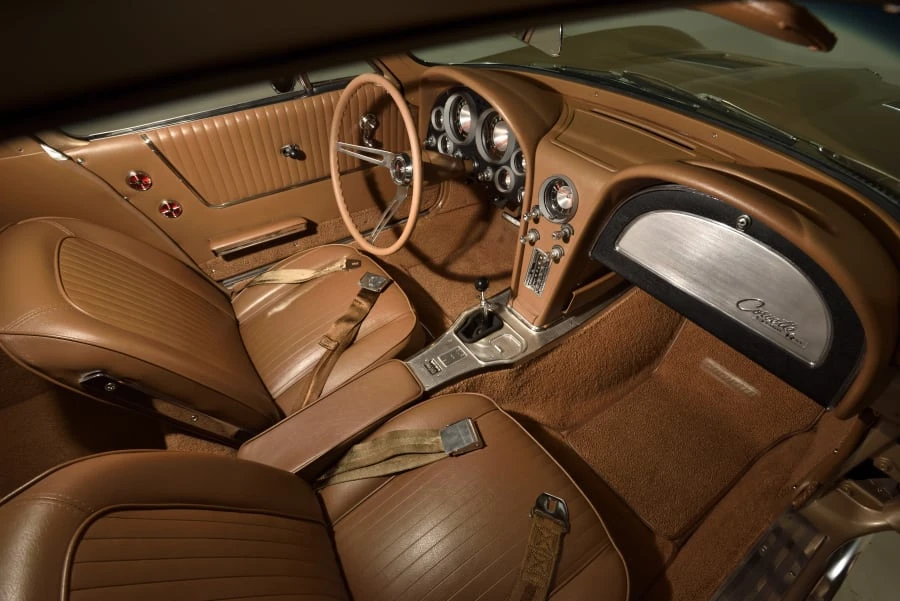 1963 Chevrolet Corvette C2 - Image 25 of 31