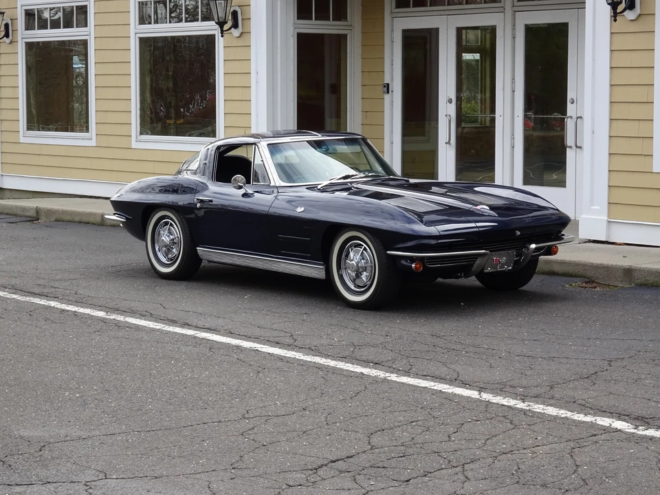 1963 Chevrolet Corvette C2 - Image 5 of 31
