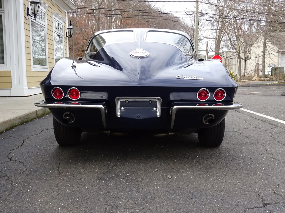1963 Chevrolet Corvette C2 - Image 26 of 31