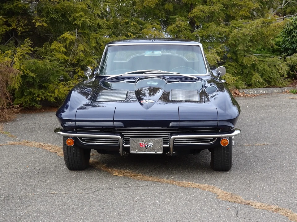1963 Chevrolet Corvette C2 - Image 20 of 31
