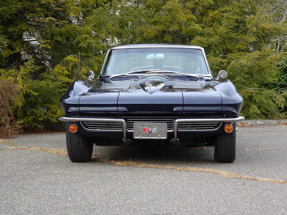 1963 Chevrolet Corvette C2 - Image 19 of 31