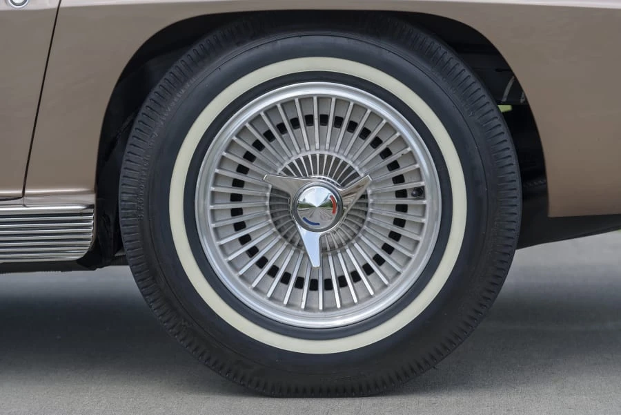 1963 Chevrolet Corvette C2 - Image 25 of 31