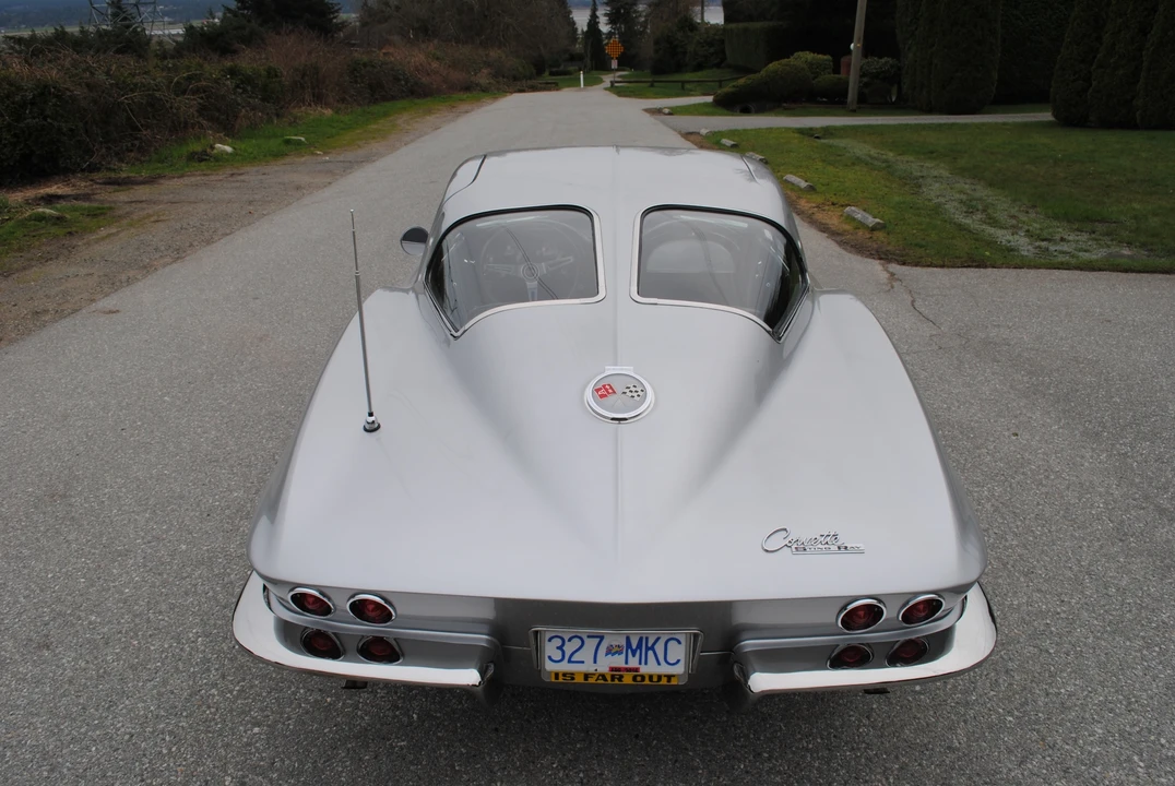 1963 Chevrolet Corvette C2 - Image 11 of 31