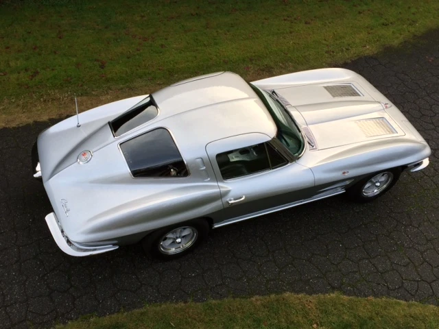 1963 Chevrolet Corvette C2 - Image 26 of 31