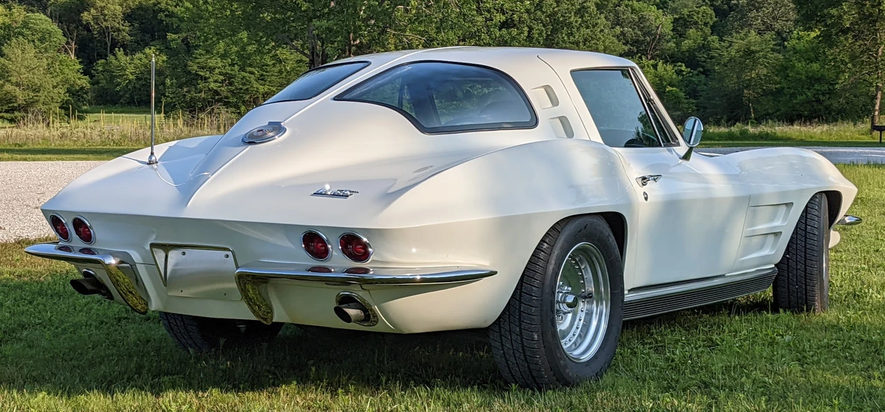 1963 Chevrolet Corvette C2 - Image 30 of 31