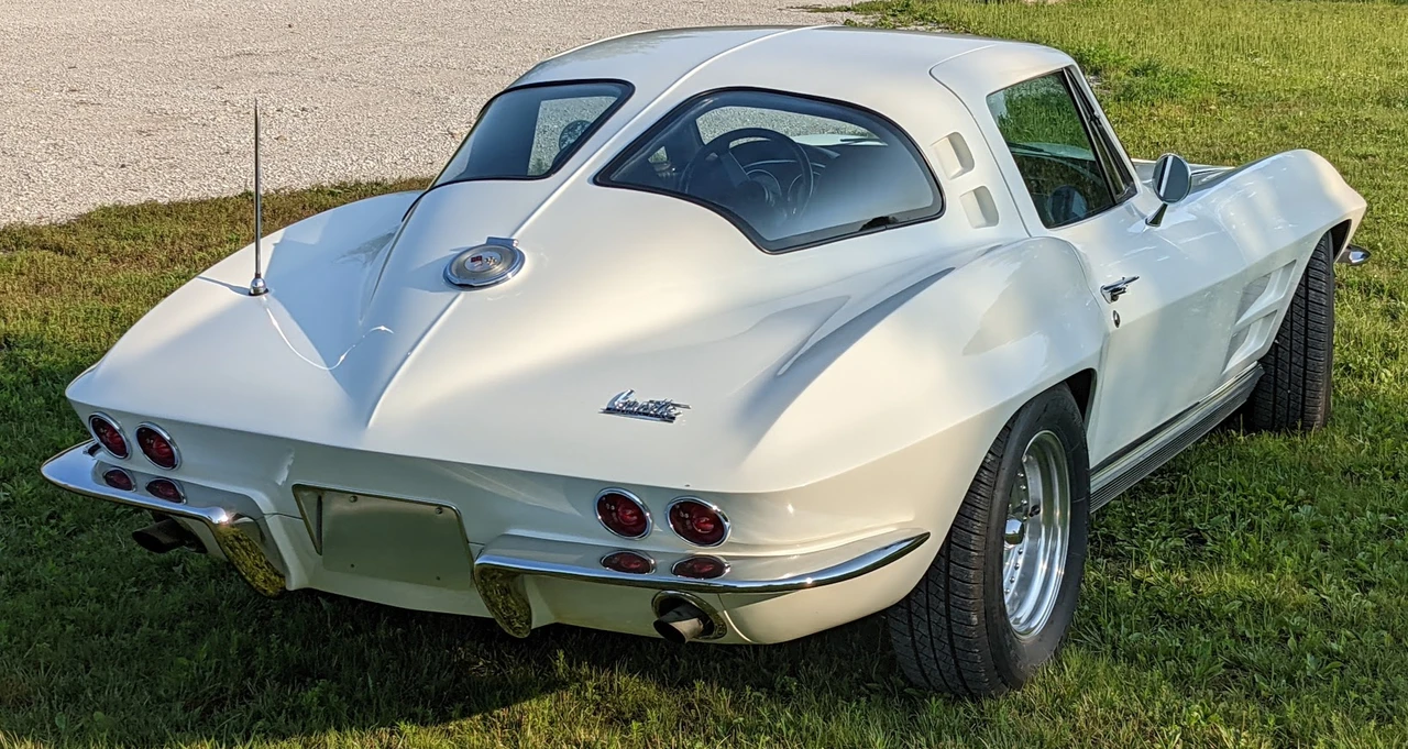 1963 Chevrolet Corvette C2 - Image 31 of 31