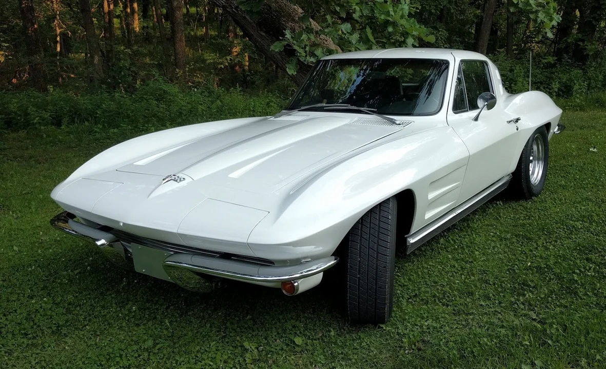 1963 Chevrolet Corvette C2 - Image 20 of 31