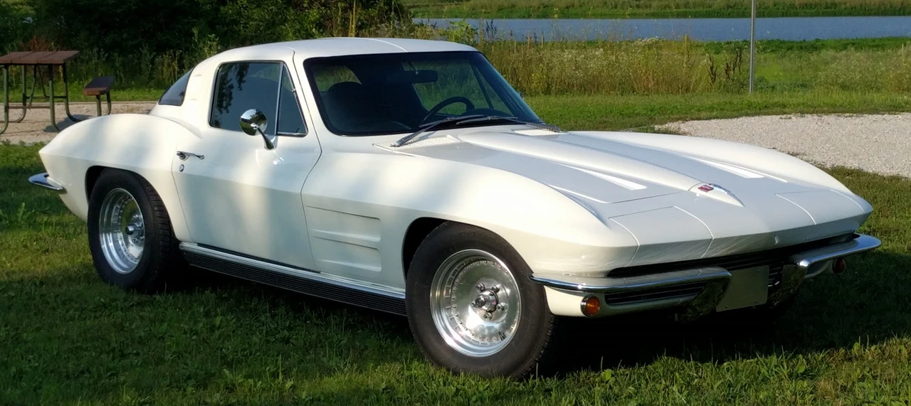 1963 Chevrolet Corvette C2 - Image 13 of 31