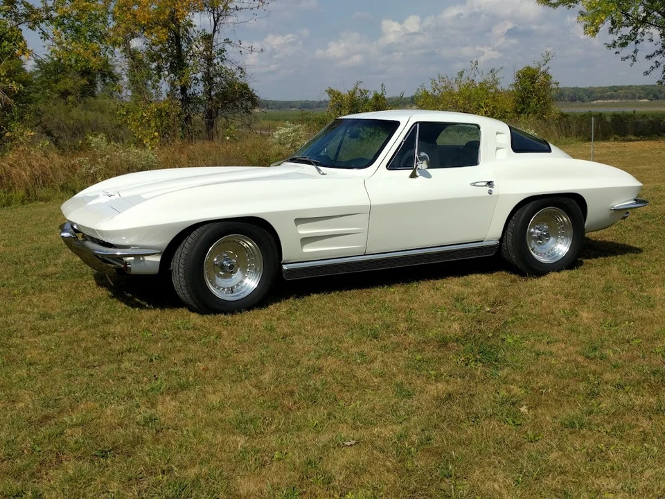 1963 Chevrolet Corvette C2 - Image 5 of 31