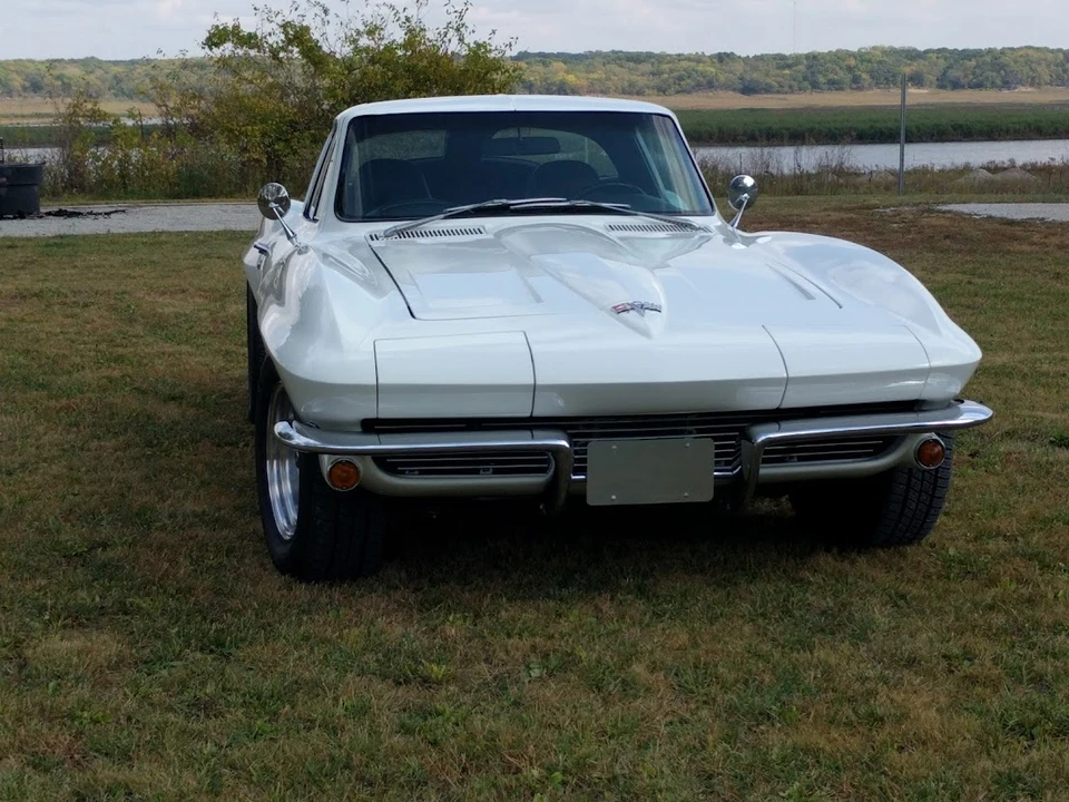 1963 Chevrolet Corvette C2 - Image 2 of 31
