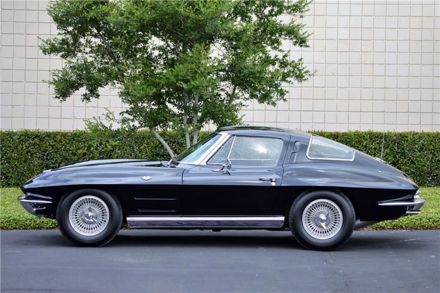 1963 Chevrolet Corvette C2 - Image 2 of 7