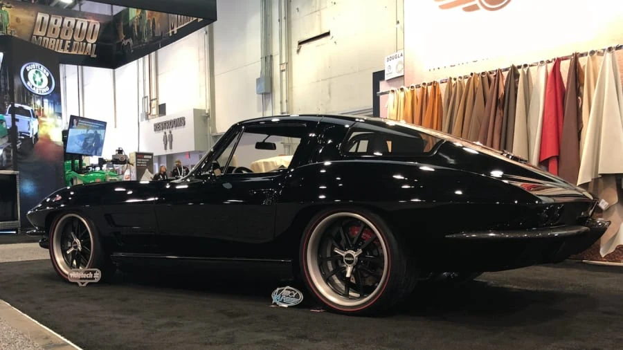 1963 Chevrolet Corvette C2 - Image 2 of 12
