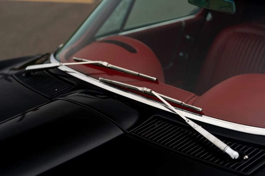 1963 Chevrolet Corvette C2 - Image 10 of 31