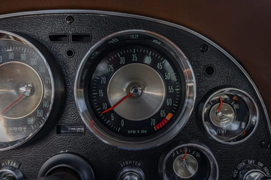 1963 Chevrolet Corvette C2 - Image 29 of 31