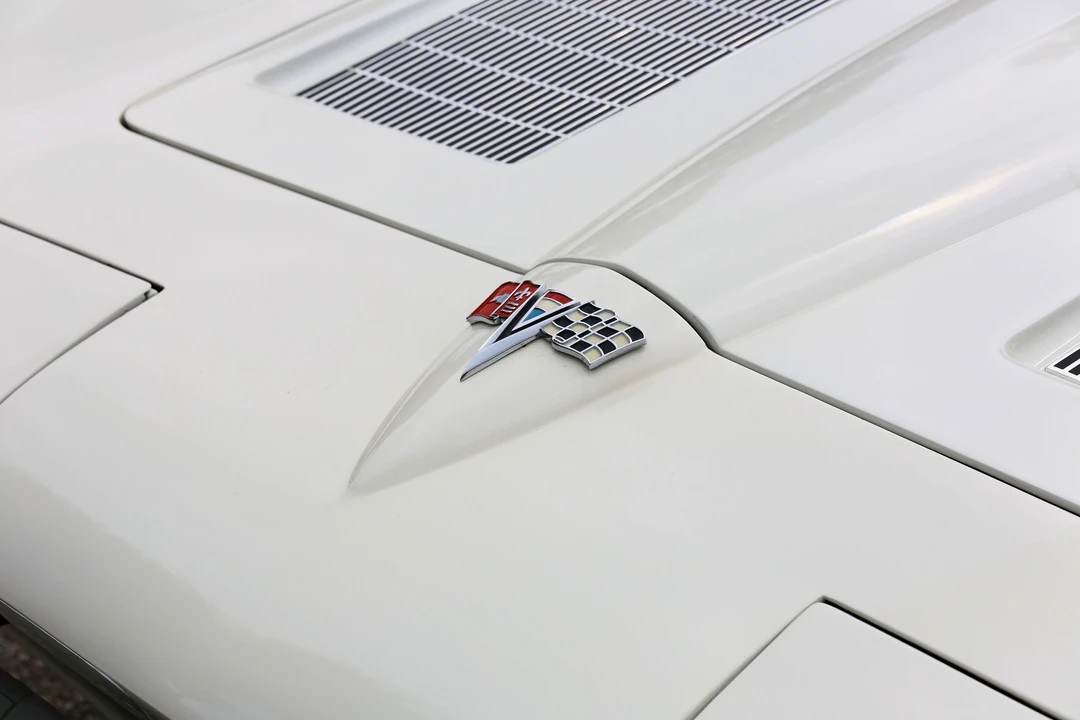 1963 Chevrolet Corvette C2 - Image 22 of 31