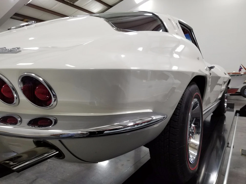 1963 Chevrolet Corvette C2 - Image 27 of 31